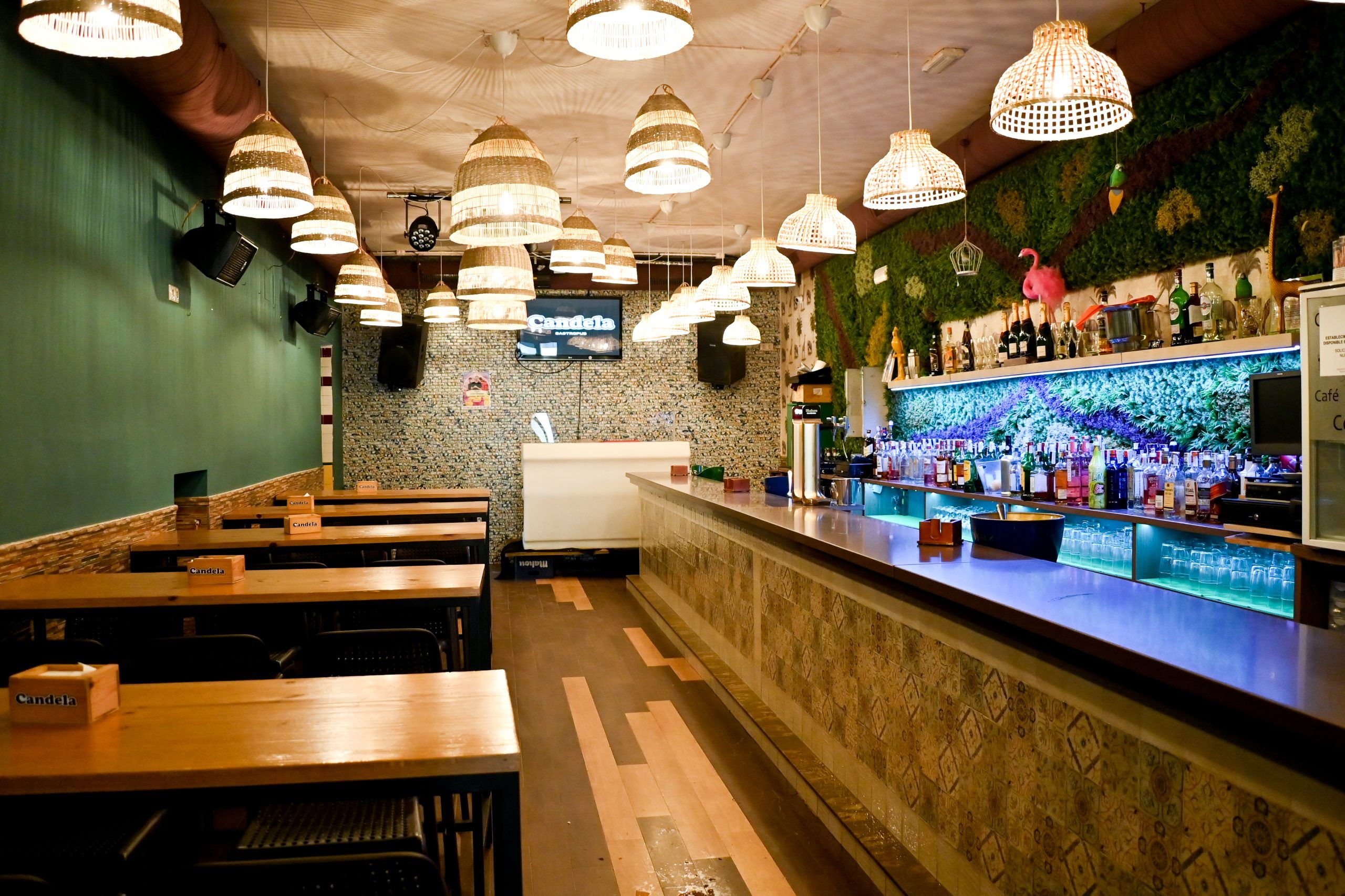 imagen-principal-restaurante-Gastro Pub Candela